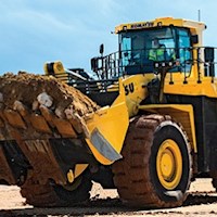 Komatsu WA900-8 is A Redesigned Quarry Loader